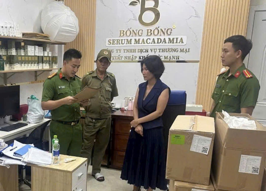 Cơ quan Cảnh sát điều tra ban hành quyết định truy nã đặc biệt đối với Nguyễn Thị Lựu Cơ quan Cảnh sát điều tra ban hành quyết định truy nã đặc biệt đối với Nguyễn Thị Lựu