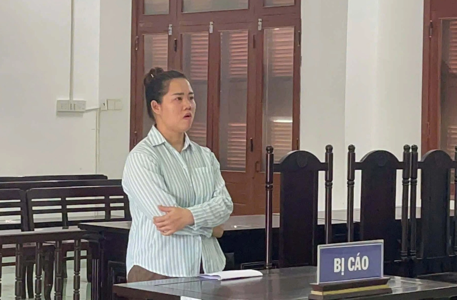 Bị cáo Lê Thị Thúy Vân tại phiên xét xử (Ảnh: Công an tỉnh Đắk Lắk).
