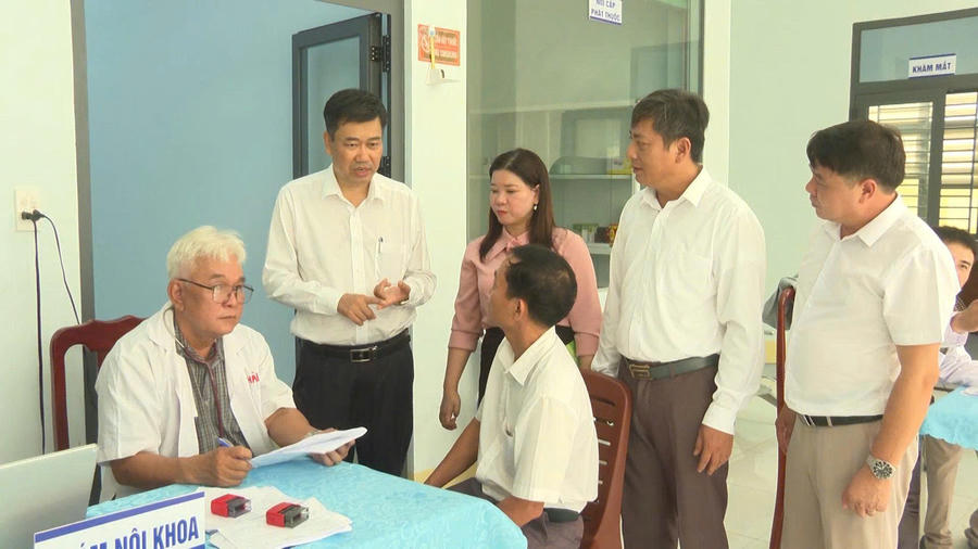 Phường Chơn Thành đặt mục tiêu hoàn thành và đưa vào hoạt động điểm “Chăm sóc sức khỏe và sinh hoạt người cao tuổi”, góp phần nâng cao chất lượng chăm sóc người cao tuổi tại địa phương.