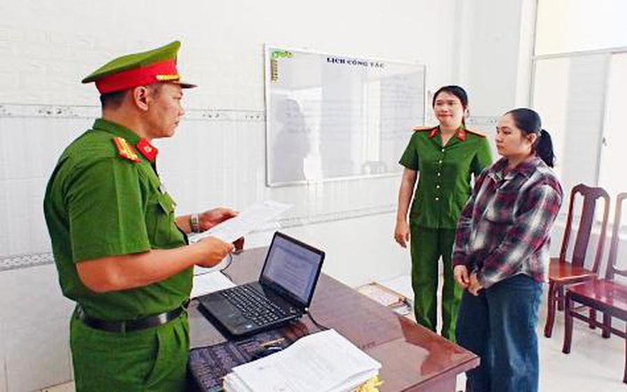 CQĐT công bố các quyết định tố tụng đối với Lâm Huệ Mi.