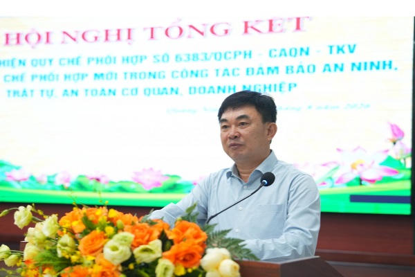 Ông Ngô Hoàng Ngân - Chủ tịch HĐTV Tập đoàn Công nghiệp Than - Khoáng sản Việt Nam phát biểu.