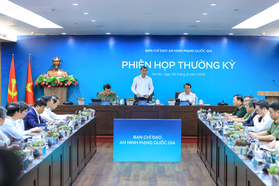 Toàn cảnh phiên họp. Ảnh: VGP.