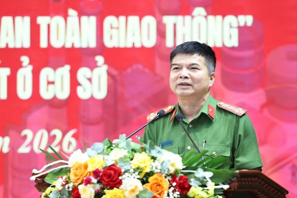 Đại tá Nguyễn Minh Hải, Phó Giám đốc Công an tỉnh phát biểu kết luận hội nghị.