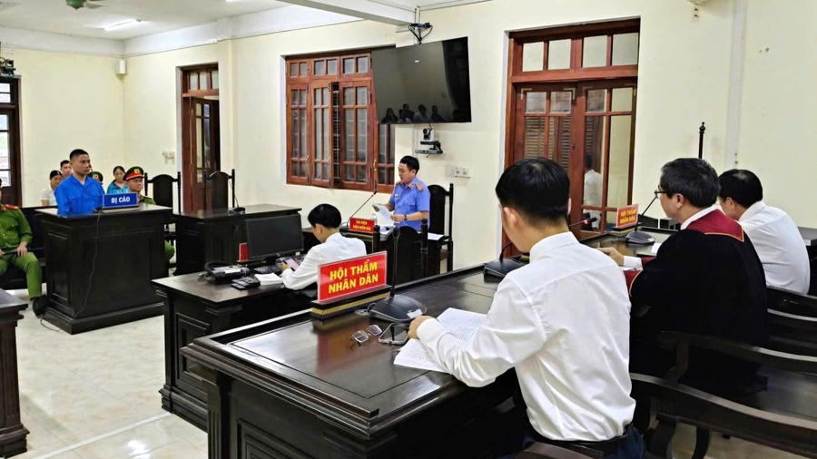 Bị cáo Nguyễn Thế Lữ bị tuyên phạt 1 năm tù vì chiếm giữ gần 500 triệu chuyển nhầm. (Ảnh: Công an tỉnh Quảng Trị)