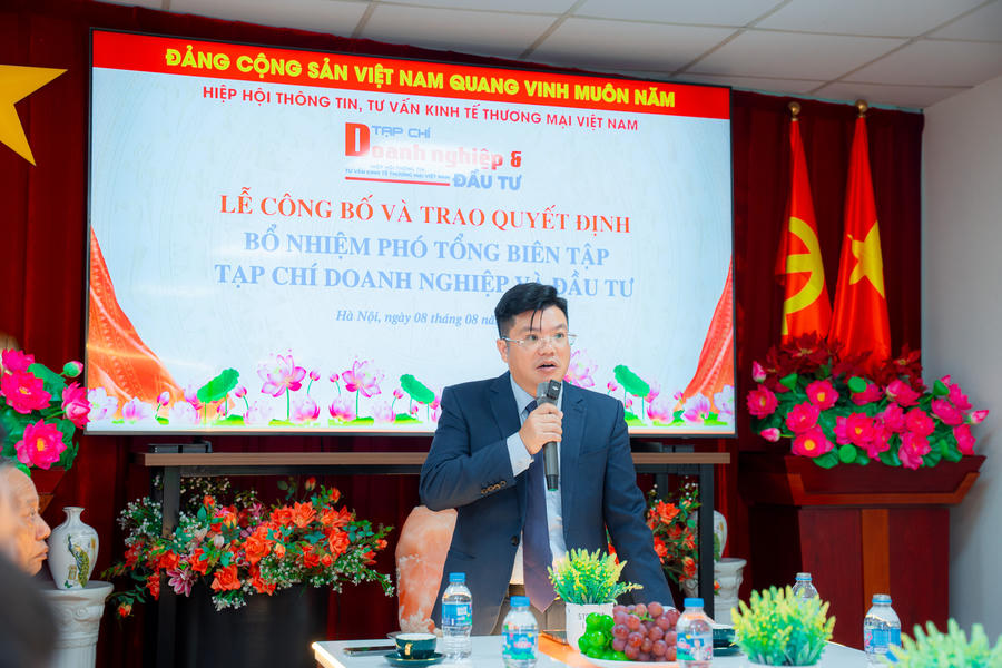 Thạc sĩ, Nhà báo Lê Minh Tuấn, tân Phó Tổng Biên tập Tạp chí Doanh nghiệp và Đầu tư, khẳng định sẽ quyết tâm cùng tập thể Tạp chí đổi mới, nâng cao chất lượng hoạt động và phát triển trong giai đoạn mới.