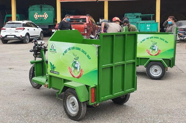 Một loại xe 3 bánh chạy bằng điện đang được bày bán trên thị trường. Ảnh minh họa