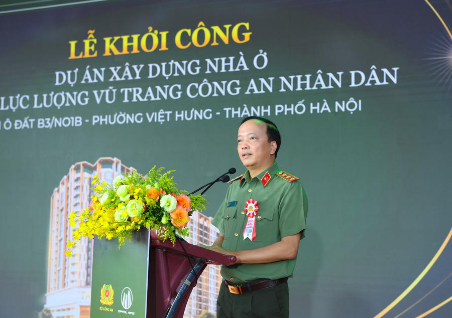 Ông Đặng Hồng Đức, Thứ trưởng Bộ Công an phát biểu tại buổi Lễ. (Ảnh: BCA)