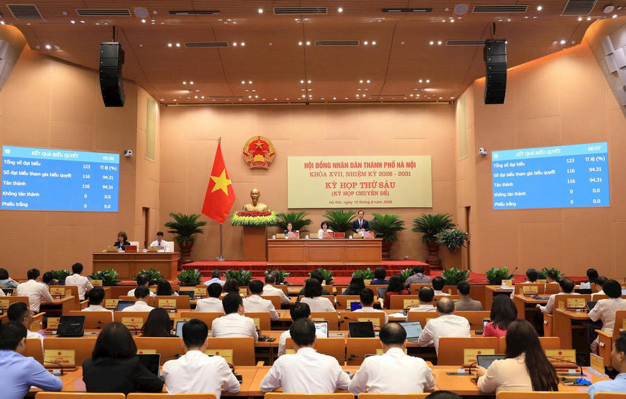 Quang cảnh buổi họp sáng 10/8. (Ảnh: hanoi.gov.vn)