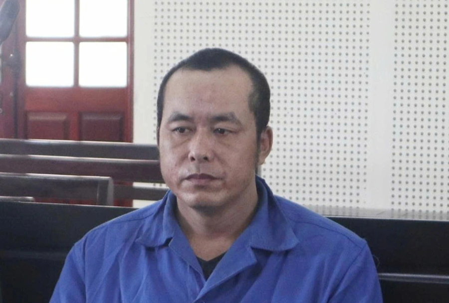 Bị cáo Lương Văn Hưng tại phiên tòa (Ảnh: Vĩnh Khang).