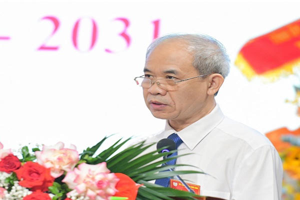 Luật gia Đoàn Văn Hùng phát biểu tại Đại hội.
