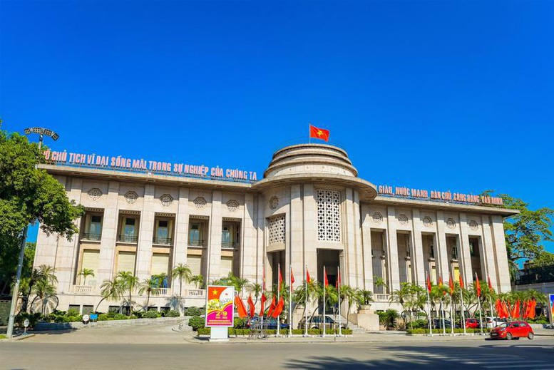 Ngân hàng Nhà nước yêu cầu giảm lãi vay, hỗ trợ vốn cho doanh nghiệp nhỏ và vừa.