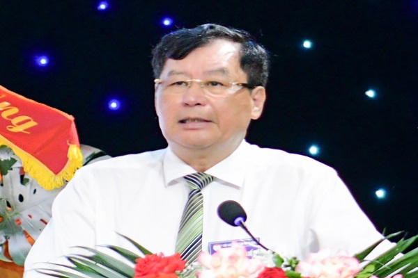 Ông Trần Công Phàn, Phó Chủ tịch Thường trực Hội Luật gia Việt Nam phát biểu tại Đại hội.