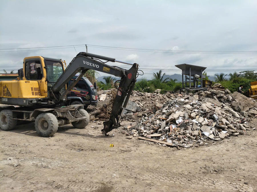 Khu vực tập kết chất thải tại phường Yên Tử.
