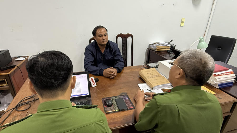 Thấy chị D. không còn thở, Lĩnh chở thi thể nạn nhân về khu vực rẫy của gia đình rồi chôn để phi tang.