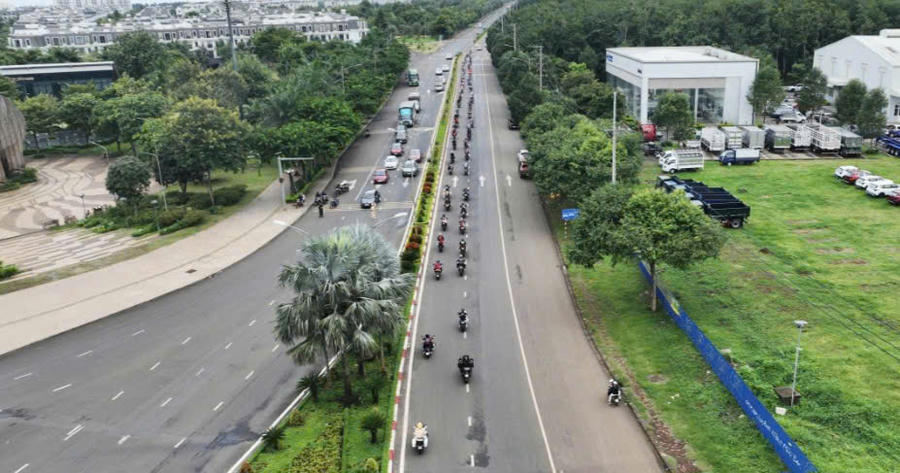 200 phương tiện diễu hành nhằm hưởng ứng Lễ hội sầu riêng Đắk Lắk năm 2026. Ảnh: Báo Đắk Lắk
