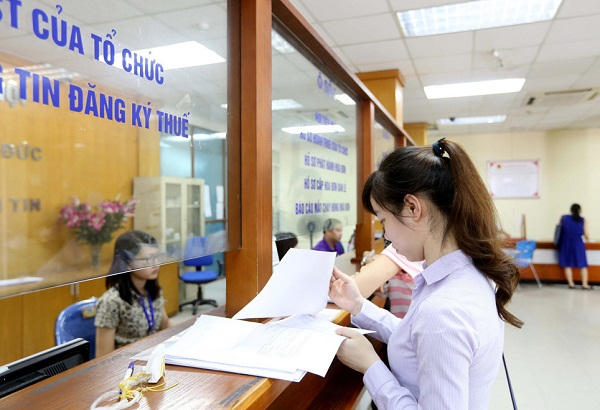Cục Thuế chấn chỉnh việc nhũng nhiễu, cố tình kéo dài thời gian giải quyết, vòi vĩnh, gây khó dễ cho người nộp thuế khi xử lý hồ sơ làm sạch mã số thuế. (Ảnh minh hoạ).