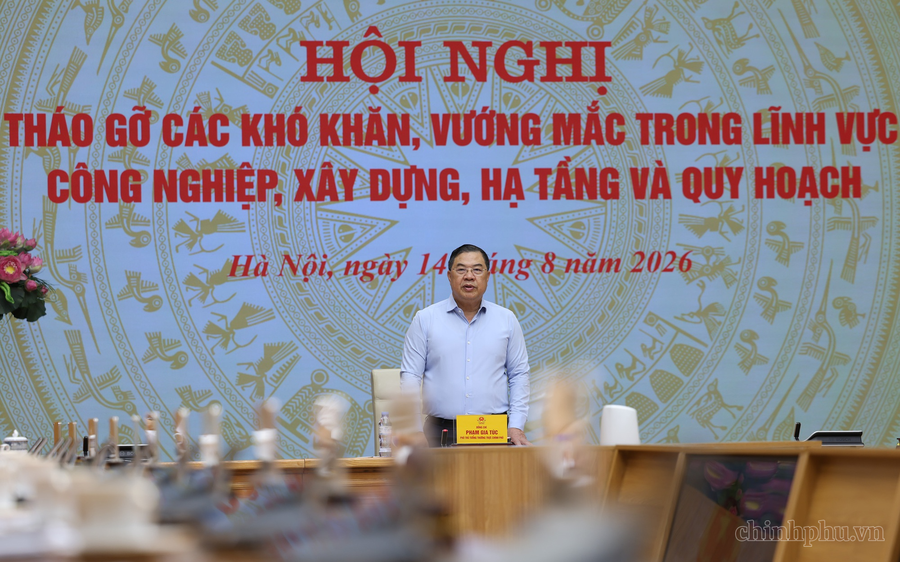 Phó Thủ tướng Thường trực Phạm Gia Túc chủ trì Hội nghị tháo gỡ các khó khăn, vướng mắc trong lĩnh vực công nghiệp, xây dựng, hạ tầng và quy hoạch - Ảnh: chinhphu.vn/Phương Nguyên