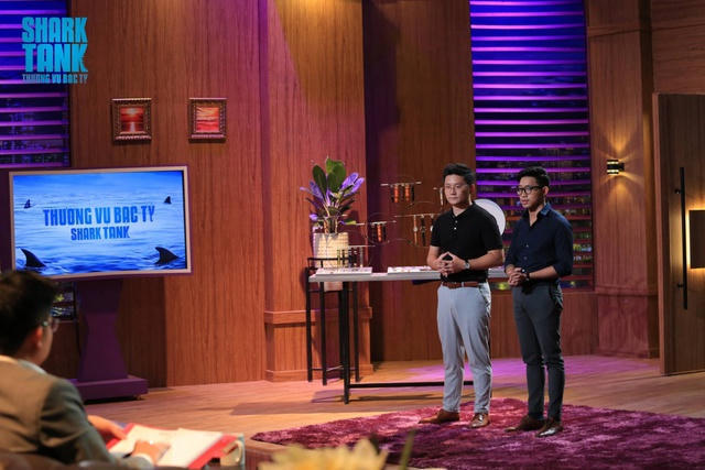 Thương hiệu đồng hồ thời trang Made in Việt Nam đầu tiên lên chương trình Shark Tank gọi vốn năm 2018. Ảnh: Sharktank Việt Nam