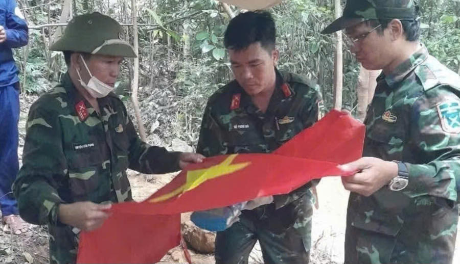 Hài cốt liệt sĩ được bảo quản và đưa về nơi thờ cúng. 