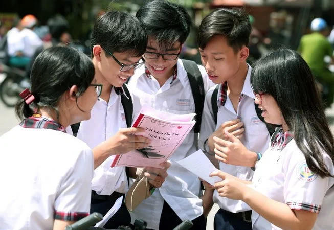 Dự thảo quy định, đối với học sinh lớp 9 và lớp 12, việc kiểm tra, đánh giá lại kết quả rèn luyện, học tập trong kì nghỉ hè được bố trí linh hoạt về thời gian. (Ảnh minh họa)