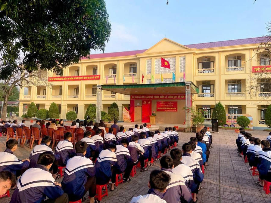 Dự kiến sáp nhập trường THPT Vũ Quang, THPT Cù Huy Cận với THPT Đức Thọ.