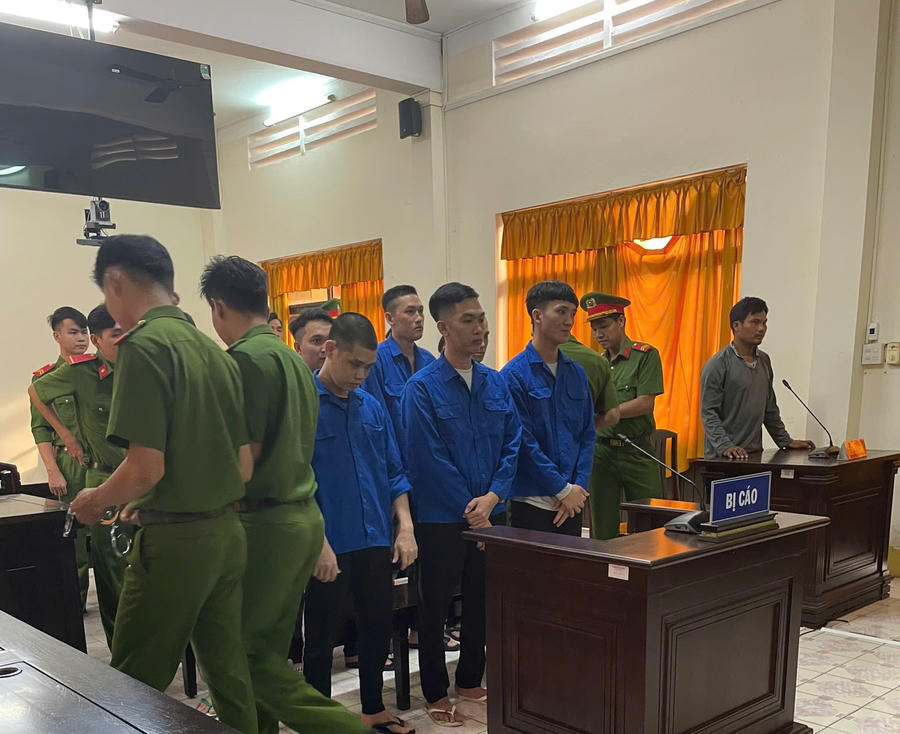 Hình ảnh tại phiên tòa tuyên án.