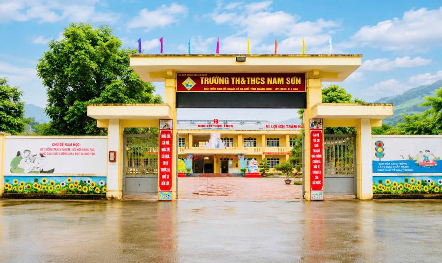 Trường TH&THCS Nam Sơn, xã Ba Chẽ sẵn sàng đón học sinh trở lại trường trong năm học mới.