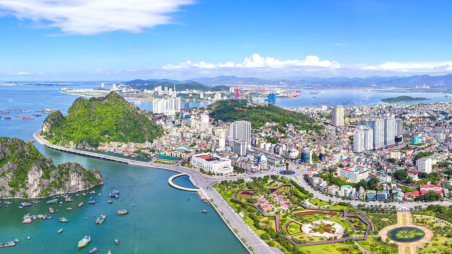 Quảng Ninh trở thành thành phố trực thuộc Trung ương tiếp tục mở ra chặng đường phát triển mới.
