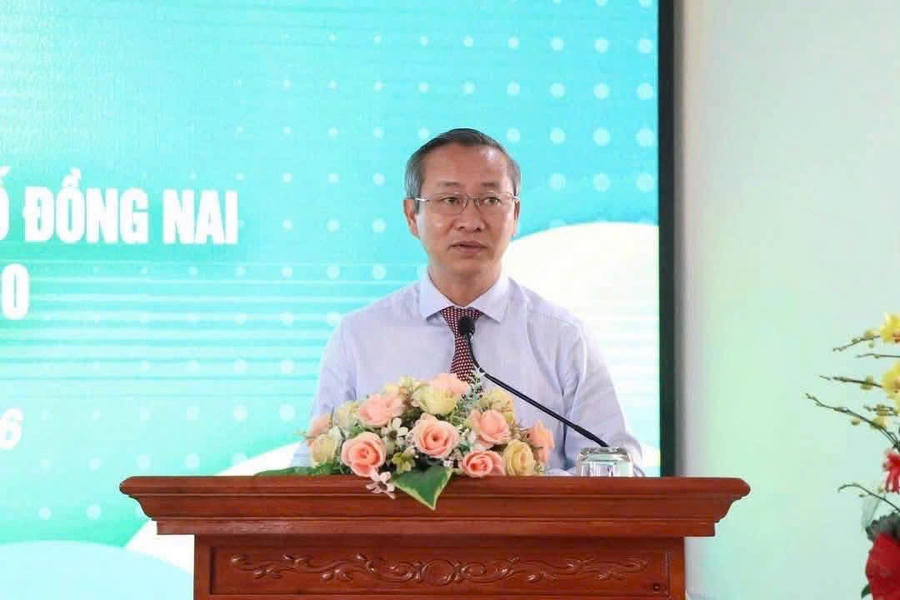 Ông Cao Tiến Sỹ phát biểu nhận nhiệm vụ. Ảnh: Duy Khương.