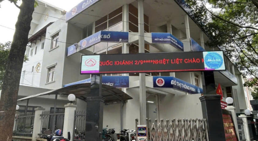 Trung tâm giám sát, điều hành đô thị thông minh thuộc Sở Khoa học và Công nghệ tỉnh Đắk Lắk. Ảnh: V.L