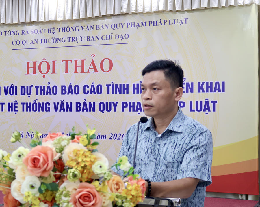 Phó Cục trưởng Cục Kiểm tra văn bản và Tổ chức thi hành pháp luật Lê Thanh Bình phát biểu khai mạc.