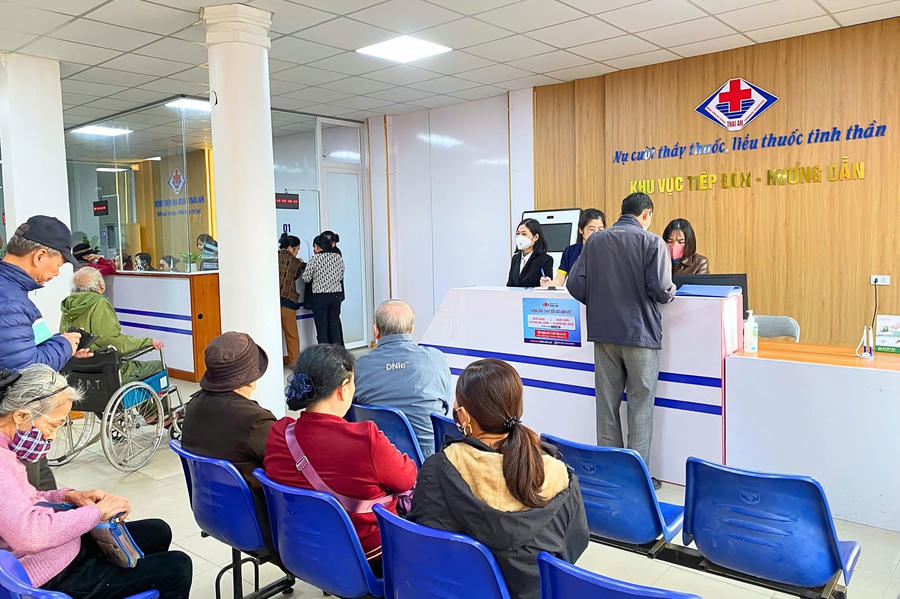 Bảo đảm công tác y tế phục vụ nhân dân trong dịp nghỉ lễ.