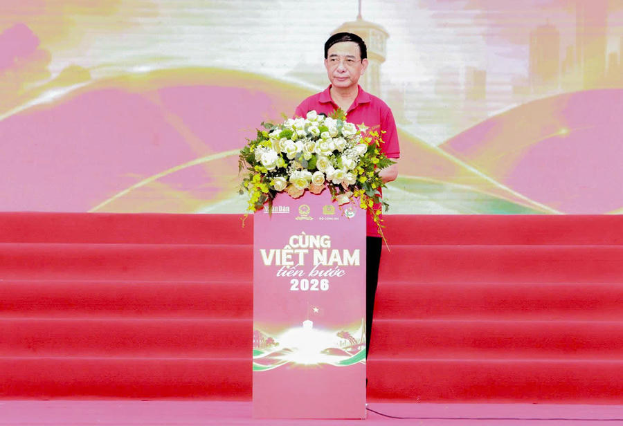 Phó Thủ tướng Chính phủ, Bộ trưởng Bộ Quốc phòng Phan Văn Giang phát biểu chỉ đạo tại chương trình.