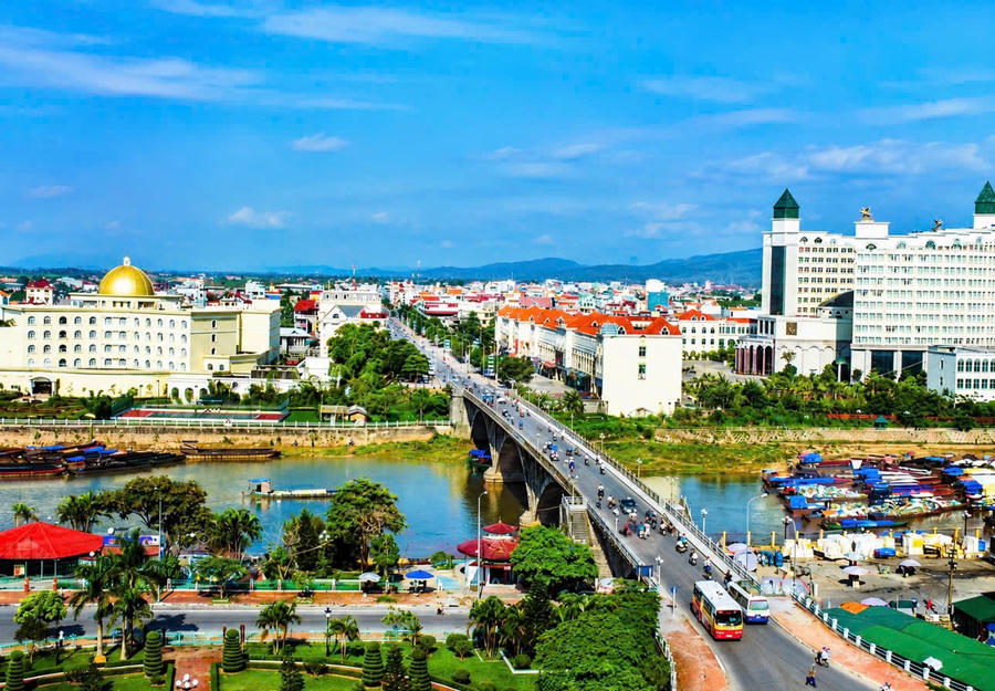 Một góc phường Móng Cái 1 khang trang, hiện đại.