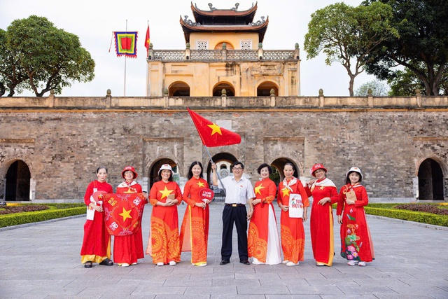 Hoàng thành Thăng Long đón 23 nghìn lượt khách tham quan. Ảnh: Hoàng Thành Thăng Long