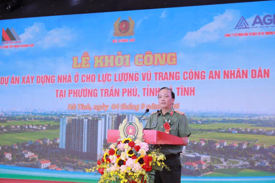 Thượng tướng Đặng Hồng Đức - Thứ trưởng Bộ Công an.