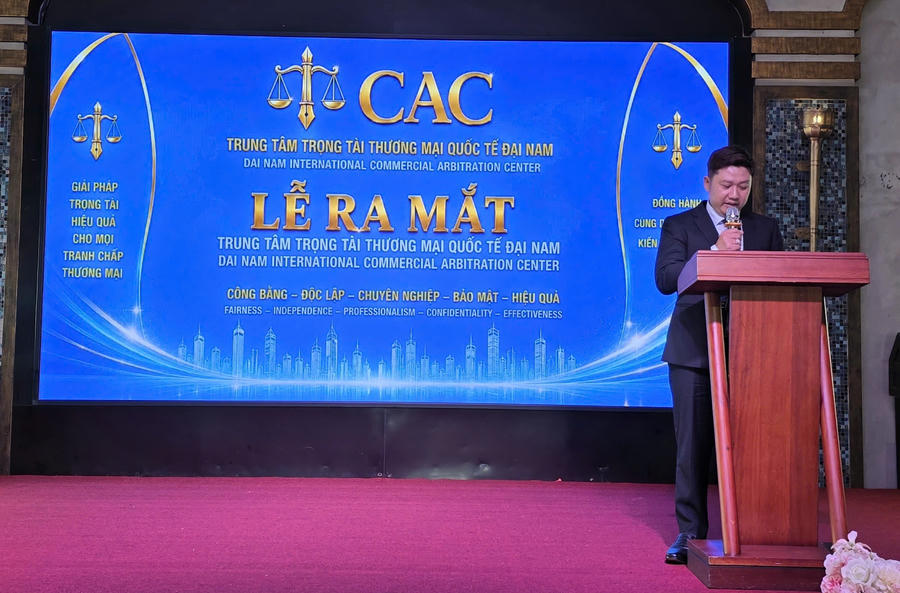 Luật sư Âu Trung Huê, Chủ tịch ICAC phát biểu tại buổi lễ. Ảnh: Võ Gia