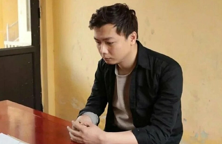 Phạm Nguyễn Dũng (bên trái) và Nguyễn Công Định (bên phải) (Ảnh : Công an Hưng Yên).