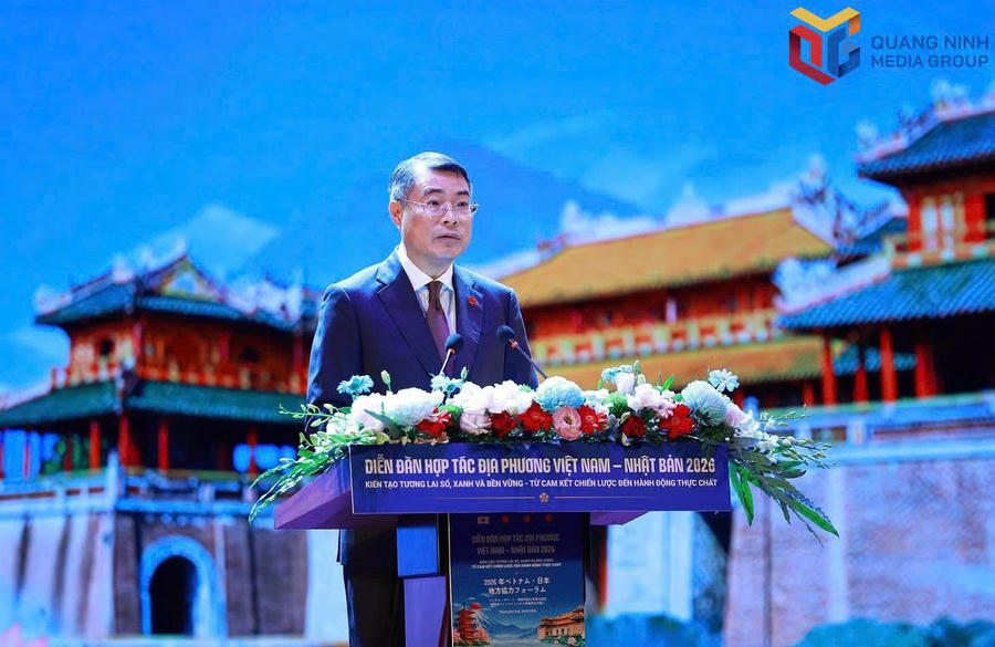 Ông Lê Minh Hưng, Ủy viên Bộ Chính trị, Thủ tướng Chính phủ phát biểu chỉ đạo tại diễn đàn.Ảnh: Báo Quảng Ninh