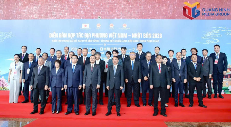 Các đại biểu chụp ảnh lưu niệm tại Diễn đàn hợp tác địa phương Việt Nam - Nhật Bản năm 2026.Ảnh: Báo Quảng Ninh