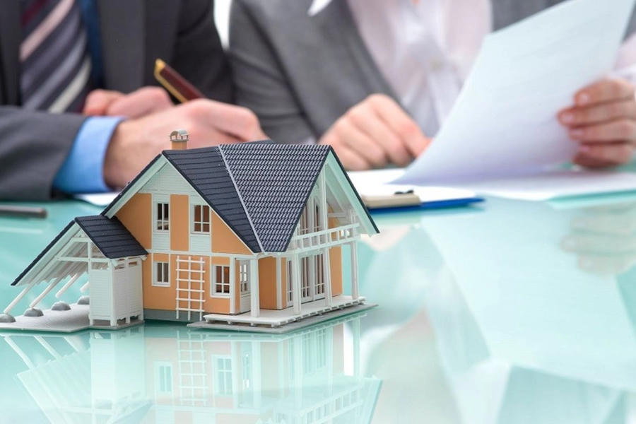Nghị định mới quy định phạt tới 60 triệu đồng đối với cá nhân môi giới bất động sản mà không có chứng chỉ hành nghề hợp lệ. (Ảnh minh họa)