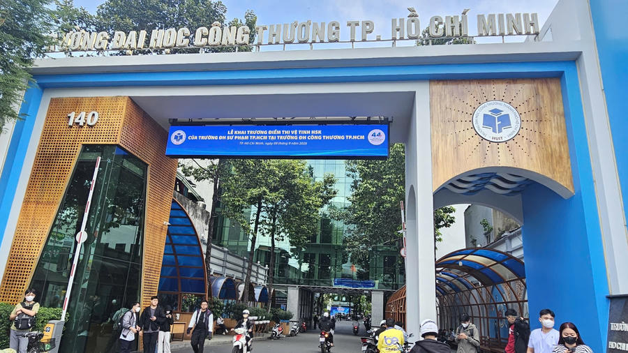 Việc khai trương điểm thi HSK tại HUIT góp phần tạo thêm một địa điểm khảo thí thuận lợi, hiện đại cho sinh viên và người học tại TP.HCM và các tỉnh, thành phía Nam