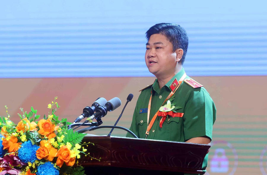 Thiếu tướng Dương Đức Hải, Cục trưởng Cục Cảnh sát PCCC và CNCH phát biểu tại Lễ khai mạc.