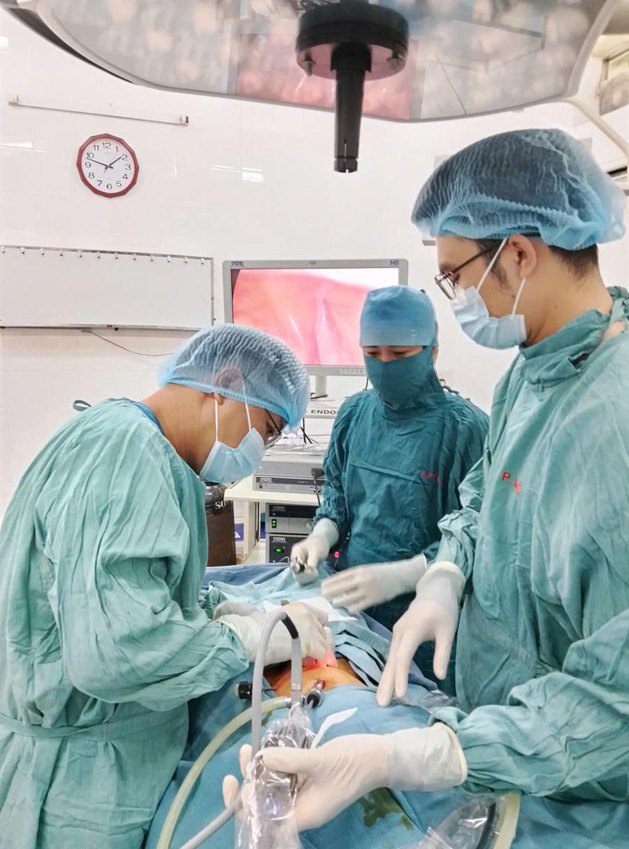 Ca phẫu thuật cho cháu Thành đã thành công.