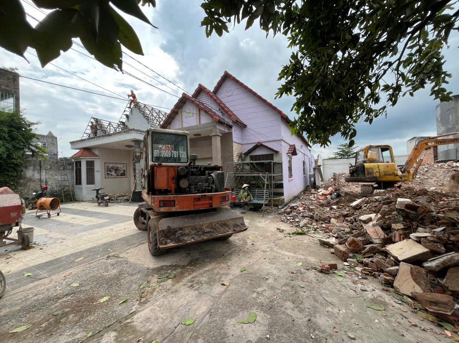 Khu tái định cư hơn 49 ha tại phường Phước Tân đang được đẩy nhanh tiến độ, phục vụ các dự án trọng điểm trên địa bàn TP Đồng Nai. Ảnh: P.CC