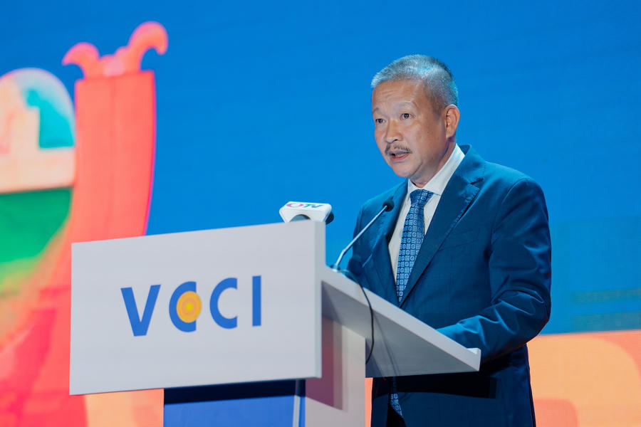 Theo ông Nguyễn Duy Hưng: “Báo cáo Kinh tế tư nhân Việt Nam giúp doanh nghiệp nhìn lại chính mình để minh bạch hơn, quản trị tốt hơn, đầu tư dài hạn hơn và phát triển bền vững hơn”.