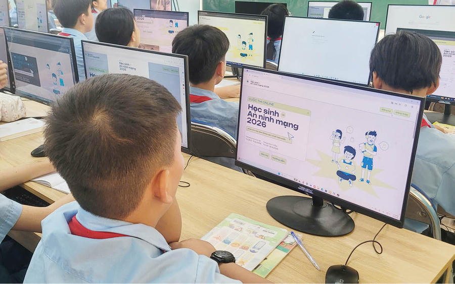Giáo dục an toàn mạng toàn diện là quá trình giáo dục có hệ thống nhằm hình thành và phát triển ở học sinh năng lực sử dụng môi trường số an toàn, lành mạnh. (Ảnh: Bộ GD&ĐT) Giáo dục an toàn mạng toàn diện là quá trình giáo dục có hệ thống nhằm hình thành và phát triển ở học sinh năng lực sử dụng môi trường số an toàn, lành mạnh. (Ảnh: Bộ GD&ĐT)