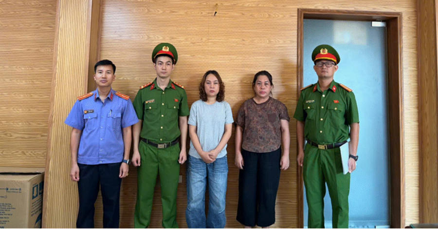 Các đối tượng tại cơ quan Công an. (Ảnh: CAHN)