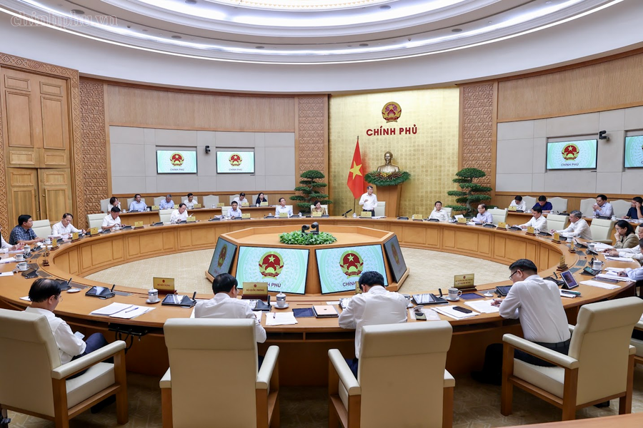 Toàn cảnh phiên họp. Ảnh: VGP