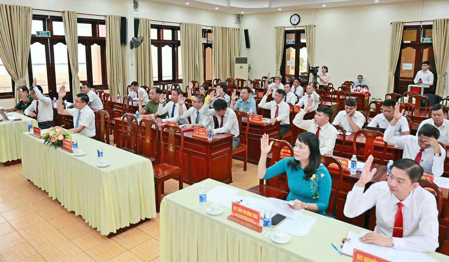 Toàn cảnh hội nghị.